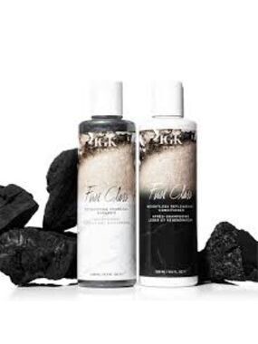 IGK
First Class Charcoal Detox Clarifying Shampoo & Replenishing Conditioner